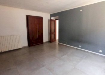 Camera da letto - Casa indipendente via Sanado, 15, Borgomanero - foto 42