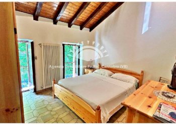 Camera da letto - Villa strada Statale di Valle Cannobina, Cannobio - foto 10