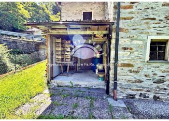 Facciata - Villa strada Statale di Valle Cannobina, Cannobio - foto 32