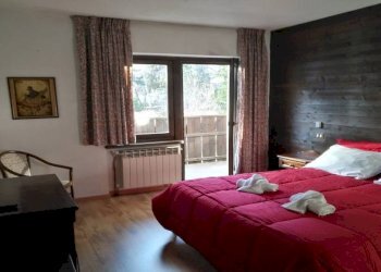 Camera da letto - Stabile - Palazzo via Montenero, Bardonecchia - foto 9