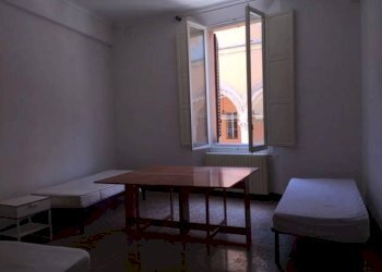 Salone - Bilocale via Santo Stefano, 154, Bologna (zona Centro Storico) - foto 19