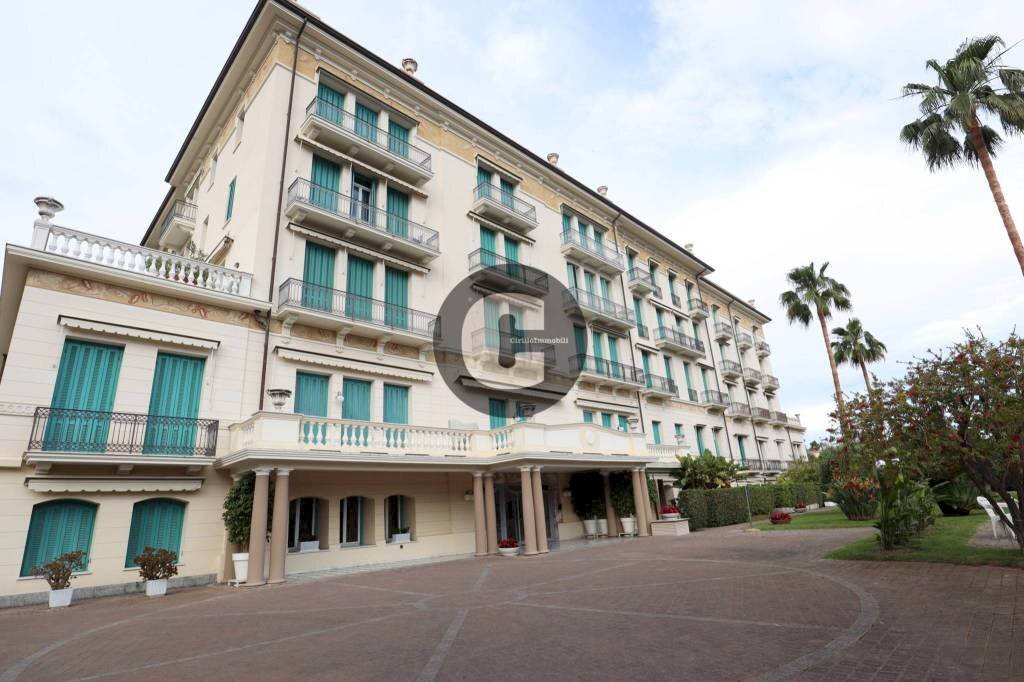Facciata - Four-room apartment via Romana, 92, Bordighera - photo 1