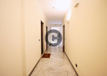 Corridoio - Appartamento via Romana, 92, Bordighera - foto 27