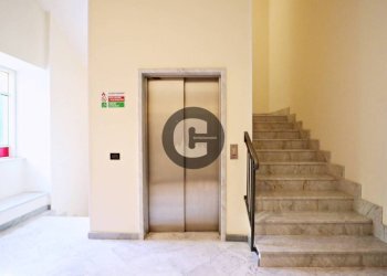 Ascensori - Appartamento via Romana, 92, Bordighera - foto 28