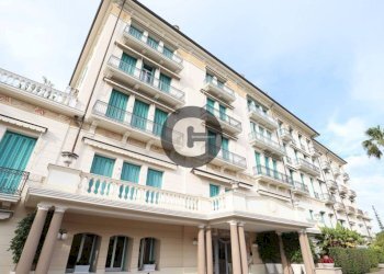 Facciata - Appartamento via Romana, 92, Bordighera - foto 33