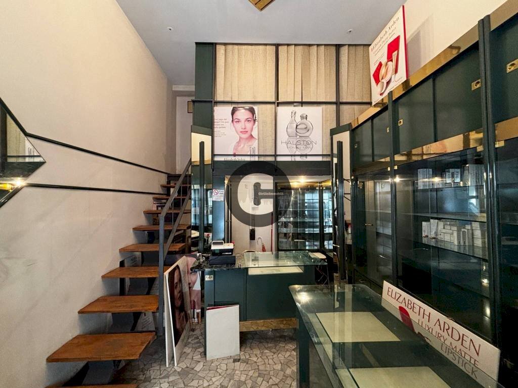 Altro - Shop via Luigi Cibrario, 23, Torino (neighborhood San Donato) - photo 3