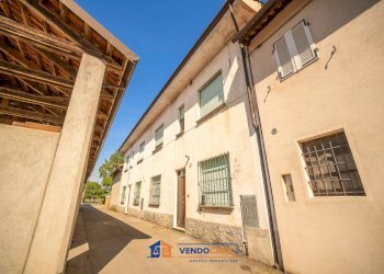 Independent house Polonghera - photo 1
