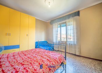 Independent house Polonghera - photo 18