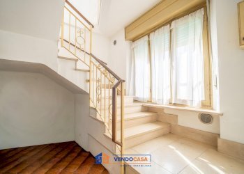 Independent house Polonghera - photo 31