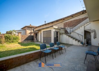 Independent house Polonghera - photo 34