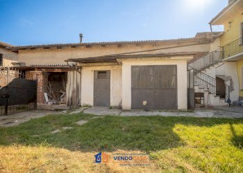 Independent house Polonghera - photo 38