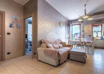 Three-room apartment Via Bengasi, Nichelino - photo 3