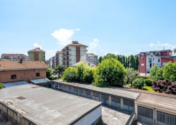 Three-room apartment Via Bengasi, Nichelino - photo 15