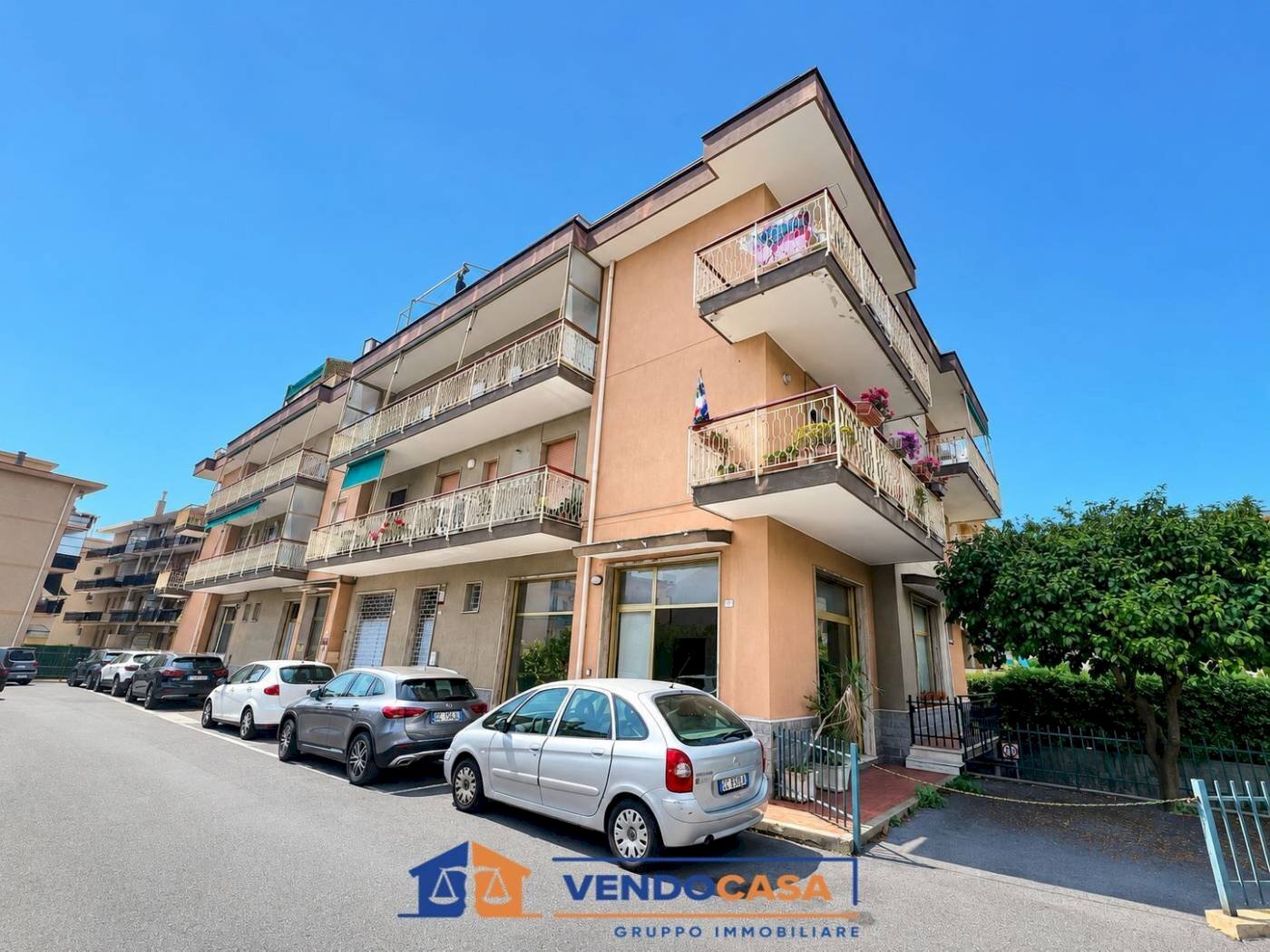 Locale Commerciale Pietra Ligure - foto 1
