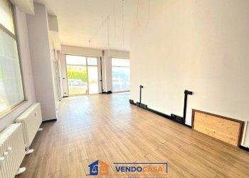 Commercial Premises Pietra Ligure - photo 2