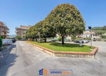Commercial Premises Pietra Ligure - photo 11