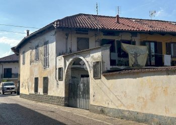 Casa semi indipendente Via martiri della liberta, Robassomero - foto 1