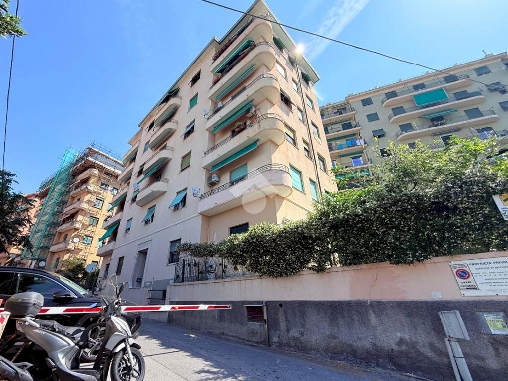 Appartamento Via L. Calda, Genova (zona Borzoli) - foto 2