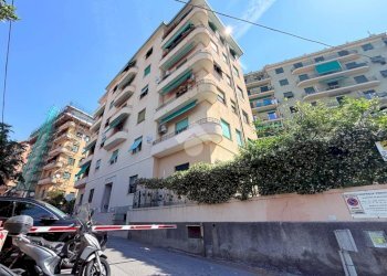 Appartamento Via L. Calda, Genova (zona Borzoli) - foto 2
