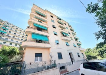 Appartamento Via L. Calda, Genova (zona Borzoli) - foto 3