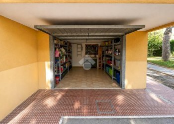 Four-room apartment Via S. Leo, Rimini - photo 31
