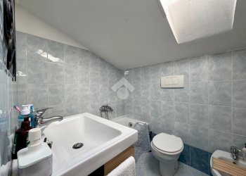 Three-room apartment Via Cornacchiara, Borghi - photo 15