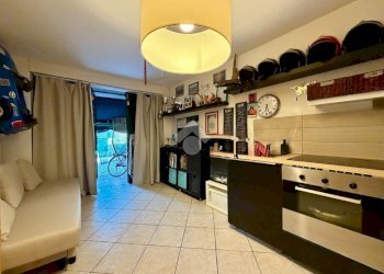 Three-room apartment Via Cornacchiara, Borghi - photo 16