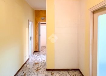 Two-room apartment Via Giovanni Antonio Amadeo, Milano (neighborhood Città Studi) - photo 2