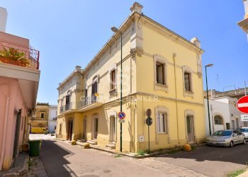 Foto 4 - Independent house Via Vittorio Veneto
 
1, Aradeo - photo 4