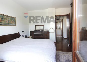 Camera / camera da letto - Villa a Schiera Via Maestri del Lavoro
 
42, Olgiate Olona - foto 13