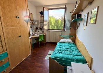 Camera / camera da letto - Villa a Schiera Via Maestri del Lavoro
 
42, Olgiate Olona - foto 15