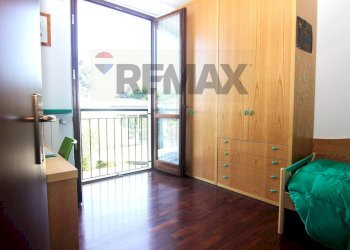 Camera / camera da letto - Villa a Schiera Via Maestri del Lavoro
 
42, Olgiate Olona - foto 16