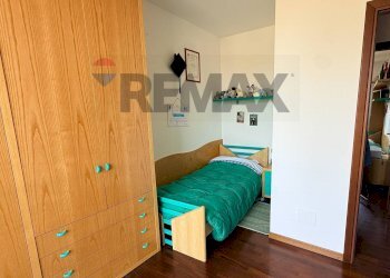 Camera / camera da letto - Villa a Schiera Via Maestri del Lavoro
 
42, Olgiate Olona - foto 18