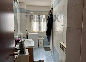 Bagno - Bilocale VIA MAZZINI
 
15, Binago - foto 14