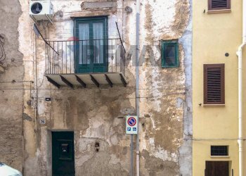 Edificio all\'aperto - Four-room apartment Via Livolsi
 
29, Castelbuono - photo 9