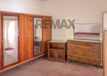 Camera / camera da letto - Four-room apartment Via Livolsi
 
29, Castelbuono - photo 20