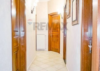 Hall / corridoio - Apartment Via VI Retta Levante
 
4, Belpasso - photo 10