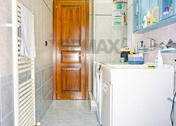 Bagno - Apartment Via VI Retta Levante
 
4, Belpasso - photo 12