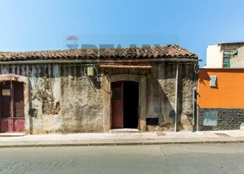 Casa all\'aperto - Building land Via Regina Bianca
159/161, Catania - photo 6