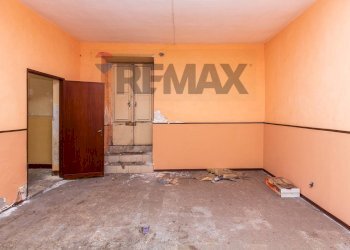 Stanza vuota - Building land Via Regina Bianca
159/161, Catania - photo 12