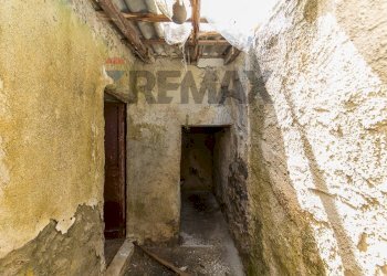 Non correlato - Building land Via Regina Bianca
159/161, Catania - photo 21