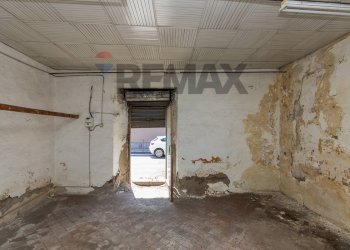 Stanza vuota - Building land Via Regina Bianca
159/161, Catania - photo 24