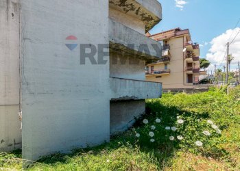 Edificio all\'aperto - Residence Via Salvatore Musumeci
 
18, Giarre - photo 19