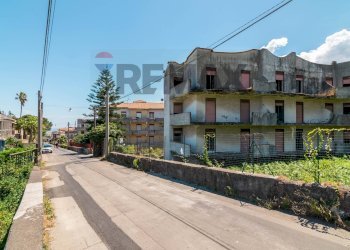 Edificio all\'aperto - Residence Via Salvatore Musumeci
 
18, Giarre - photo 23