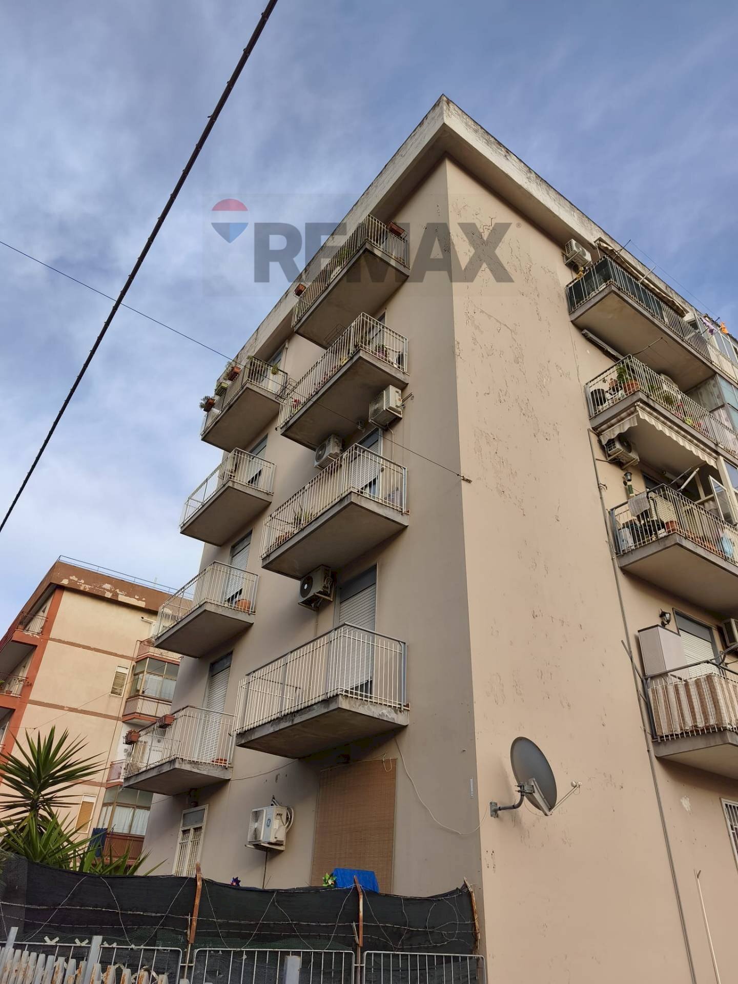 Edificio all\'aperto - Three-room apartment Via Giuseppe Missori
 
81, Catania - photo 1