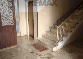 Ricezione / Lobby - Three-room apartment Via Giuseppe Missori
 
81, Catania - photo 4