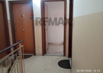 Hall / corridoio - Three-room apartment Via Giuseppe Missori
 
81, Catania - photo 8