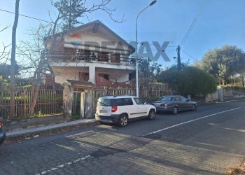 Casa all\'aperto - Villa Via Vecchiuzzi
 
6, Aci Bonaccorsi - foto 1
