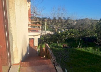 Balcone - Villa Via Vecchiuzzi
 
6, Aci Bonaccorsi - foto 8
