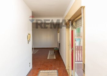 Hall / corridoio - Apartment Viale Moncada
 
11, Catania - photo 5